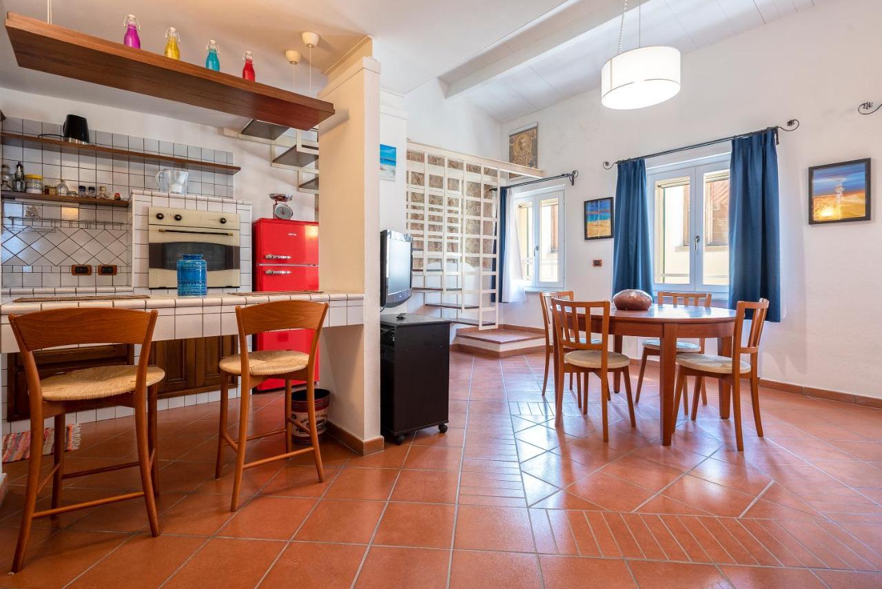 Ferret Apartment Альгеро Экстерьер фото