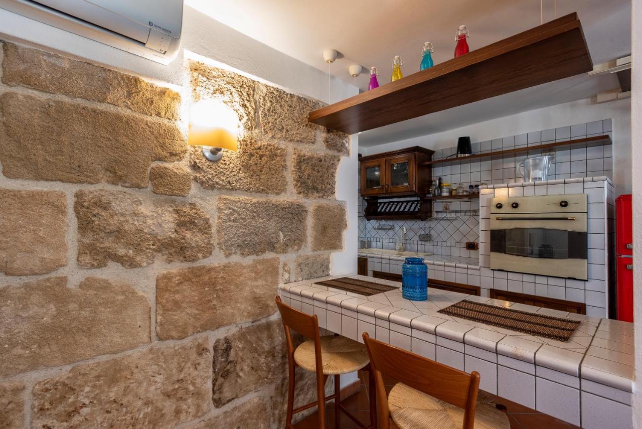 Ferret Apartment Альгеро Экстерьер фото